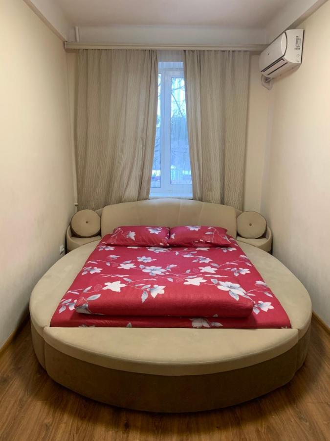Apartments Печерск Kijów Zewnętrze zdjęcie